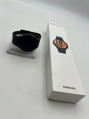 Samsung Galaxy Watch 4 44mm  Model SM-R870 Stan: dobry, spra