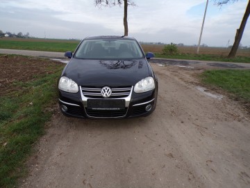 VOLKSWAGEN JETTA 1.6 BENZ AUTO Z NIEMIEC ZAMIANA