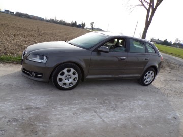 AUDI A3 1.6 TDI Z NIEMIEC ZAMIANA