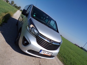 OPEL VIVARO 1.6 TDCI Z NIEMIEC 9-OSOBOWY ZAMIANA