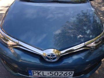 Toyota Auris hybrid 2017