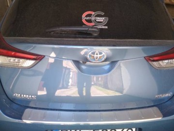 Toyota Auris hybrid 2017