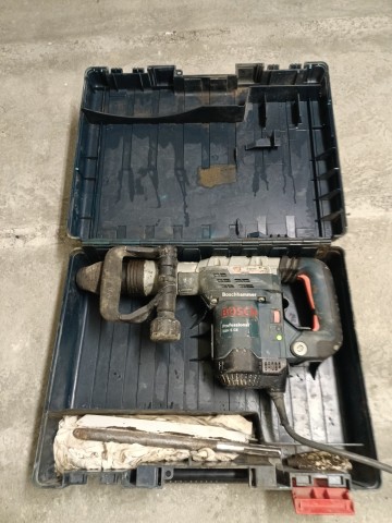 Młot udarowy Bosch GSH 5 CE