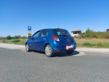 Sprzedam Renault Clio 1,2 75 koni 2010 rok klimatronik gaz