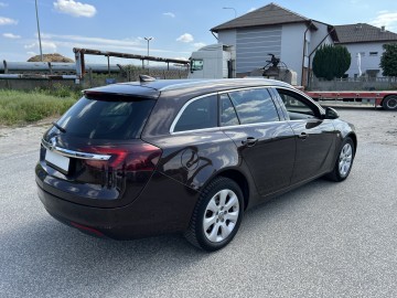 Opel Insignia 2.0 DIESEL Klimatronik Tempomat Ledy Nawigacja