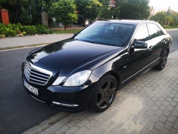 Mercedes w212 avantgarde e200 cgi 1.8 turbo + LPG