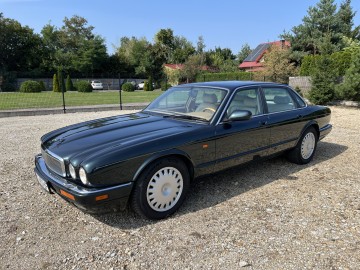 Jaguar XJ 3.2 BENZYNA Zarejestrowany Klimatronik Tempomat