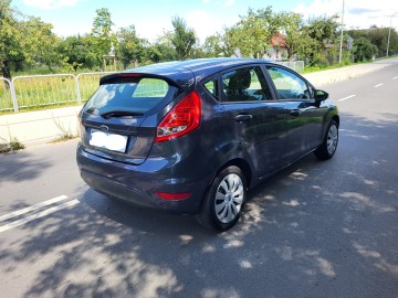 Sprzedam ,  Ford Fiesta MK7 1.2 benzyna ,