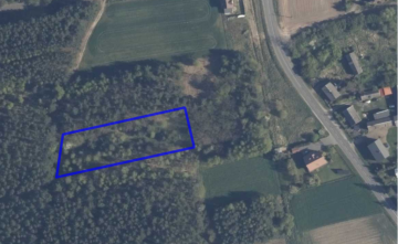 Sprzedam działkę budowlaną o pow. 3000 m2 wśród lasów