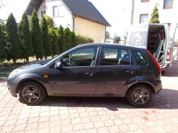 FORD FIESTA 1,4 benzyna 2007 r. 5 drzwi KLIMATYZACJA zarej.