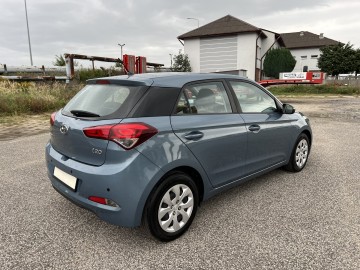 Hyundai i20 1.25 BENZYNA Klimatyzacja Czujniki Parkowania