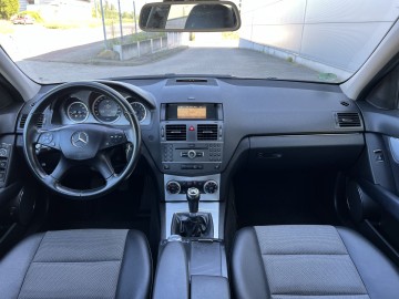 Mercedes C 1.8 BENZYNA Klimatronik AVANTGARDE Parktronik