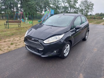 Ford Fiesta mk7 2015 lift 1.0 100KM.TITANIUM MAŁY PRZEBIEG P