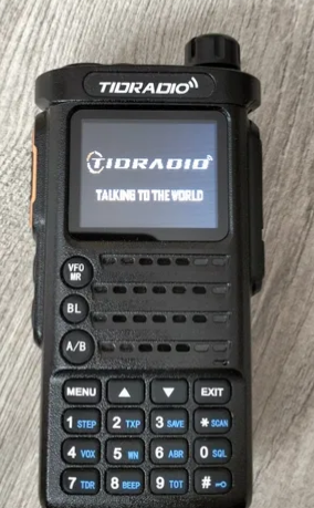 TIDRADIO TD-H8 Scaner Radiotelefon Krótkofalówka 10 W NOWA