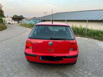 VW Golf 4