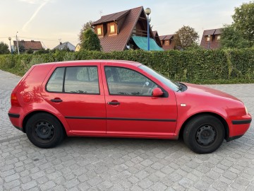 VW Golf 4