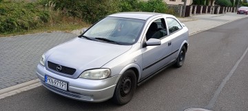 Astra g 2003r