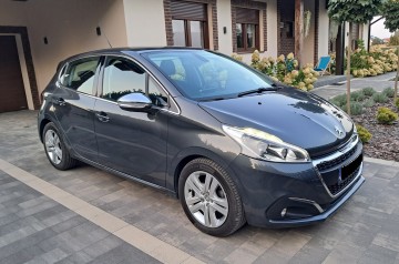 Peugeot 208 1.6 blue HDI rok 2016