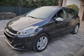 Peugeot 208 1.6 blue HDI rok 2016