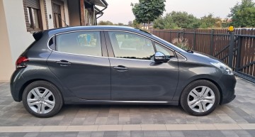 Peugeot 208 1.6 blue HDI rok 2016