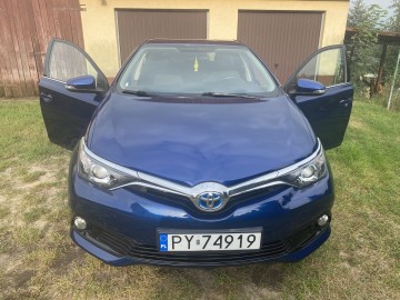 Sprzedam Toyota Auris Hybryda