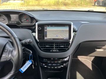 Peugeot 2008 1.2 BENZYNA Klimatronik Navi Ledy Tempomat TOP