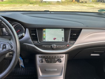 Opel Astra 1.4 BENZYNA Klimatronik Tempomat Ledy SERWISOWANA