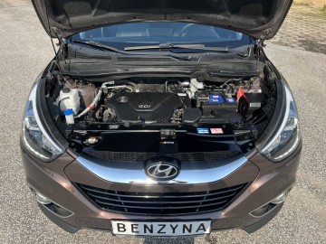 Hyundai ix35 1.6 BENZYNA Klimatyzacja Ledy Nawigacja Kamera