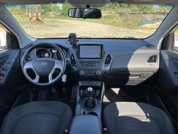 Hyundai ix35 1.6 BENZYNA Klima Nawigacja Ledy Kamera Cofania