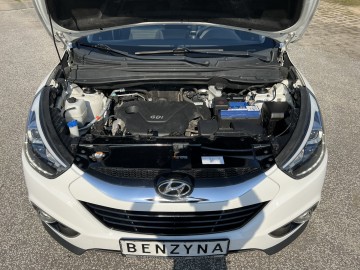 Hyundai ix35 1.6 BENZYNA Klima Nawigacja Ledy Kamera Cofania