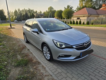 Opel astra 2017r 125 km Cosmo