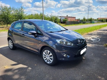 Sprzedam ,  Ford Fiesta MK7 1.2 benzyna ,