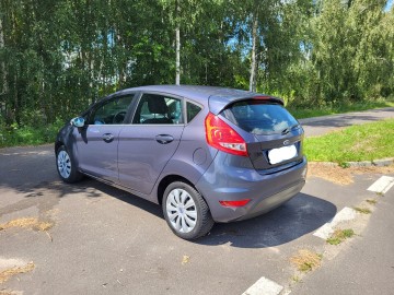 Sprzedam ,  Ford Fiesta MK7 1.2 benzyna ,