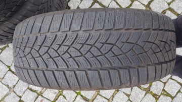 Opony zimowe Goodyear 215x60x16 99 H