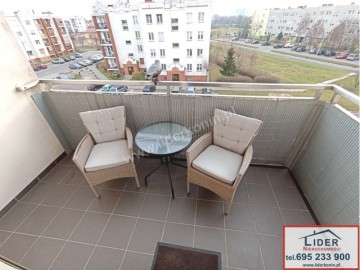 Wynajmę mieszkanie- 3 pokoje- balkon- Stary Konin