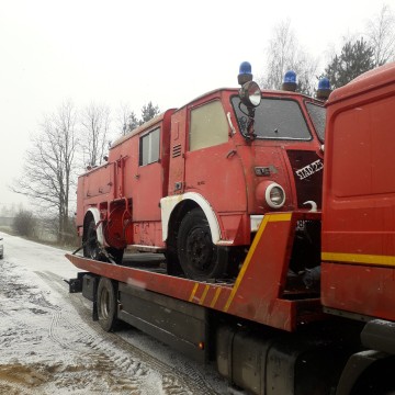 AUTO-HOLOWANIE-PRZEWÓZ SPRZĘTU ROLNICZEGO