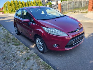 Sprzedam Ford Fiesta MK7 1.4 TDCI 70KM   TITANIUM