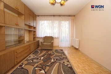 229.00.  11 Listopada - V Osiedle - parter - balkon.