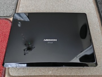 Laptop Medion Akoya WIM 2180