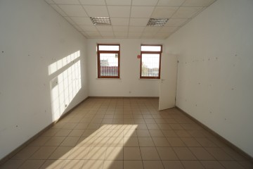 Do wynajęcia lokal 290 m2 - Konin