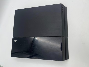 Konsola PS4 CUH-1004A 500 GB