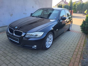 Sprzedam BMW 3 2.0 Benzyna 143 KM