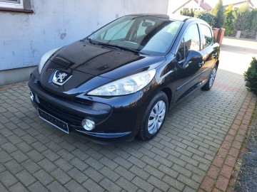 Sprzedam Peugeot 207 1.4 Benzyna 75KM