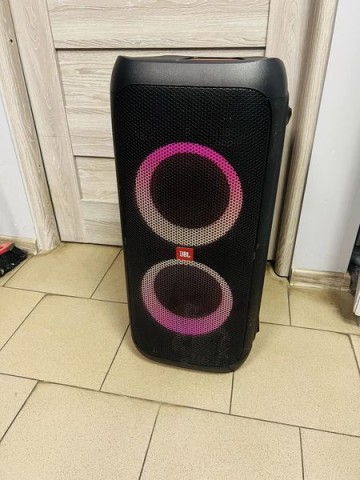 JBL Partybox 310 ???????? Stan: używany, sprawny.  Specyfika ...