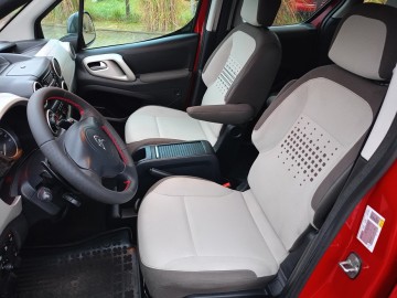 Citroën Berlingo 1.6 eHDI 92KM Multispace Automat Klima LED