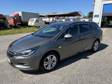 Opel Astra 1.4 BENZYNA Klimatronik Navi Kamera Ledy Tempomat