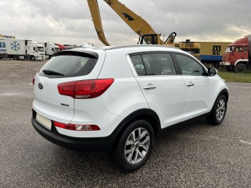 Kia Sportage 1.6 BENZYNA Klimatronik Tempomat Nawigacja Ledy