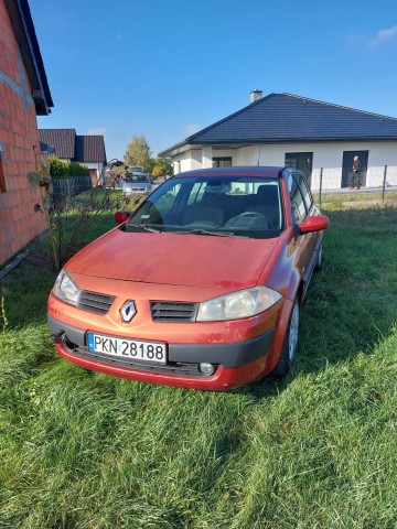 Sprzedam Renault Megane II 1.9DCI 120 km 2003 - uszkodzony