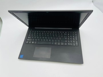 Laptop Lenovo V130-15IGM 4 GB/1 TB