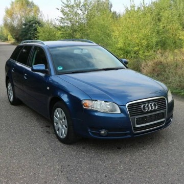 Audi A4 2.0 benzyna